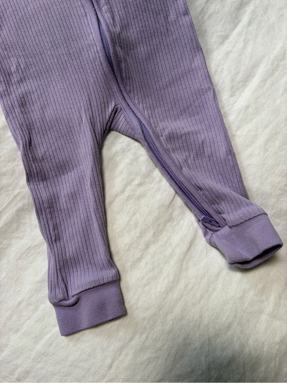Baby Mori Ribbed Snug Fit Pajamas / Footie in Lilac - Picture 4 of 7